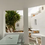 Apartamento Pebbles 1bd House With Sea View In The Heart Of *
