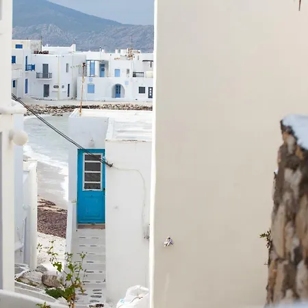 Pebbles 1bd House With Sea View In The Heart Of Naoussa